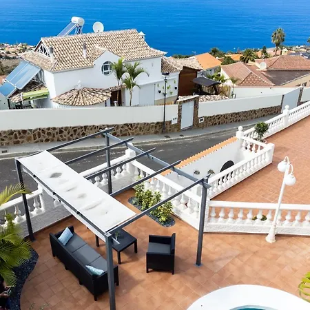 Home2Book Stunnig Asian Sabina, Heated Pool & View Villa