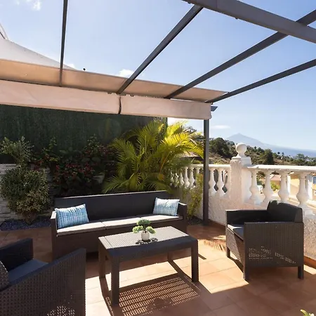 Home2Book Stunnig Asian Sabina, Heated Pool & View Villa
