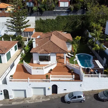 Home2Book Stunnig Asian Sabina, Heated Pool & View *