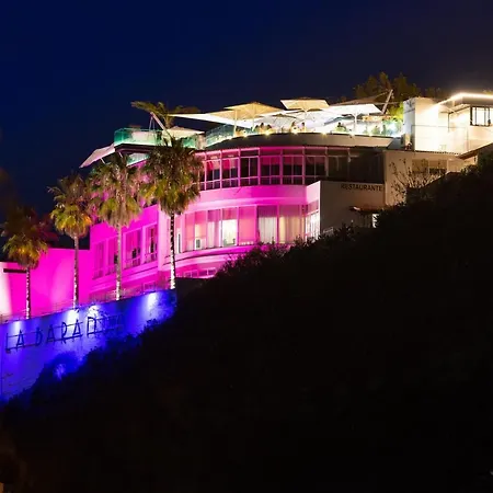 Home2Book Stunnig Asian Sabina, Heated Pool & View